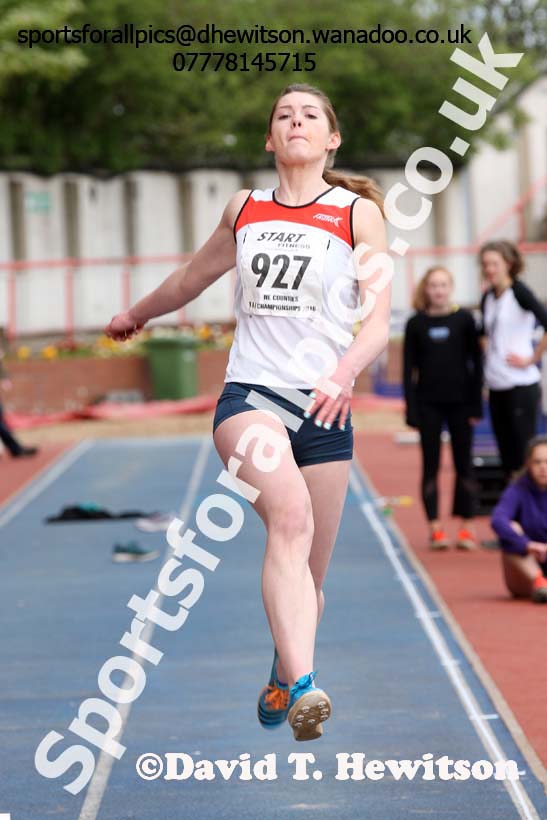 Senior womens long jump, North Eastern Track and Field Champs, Gateshead Stadium. Photo: David T. Hewitson/Sports for All Pics